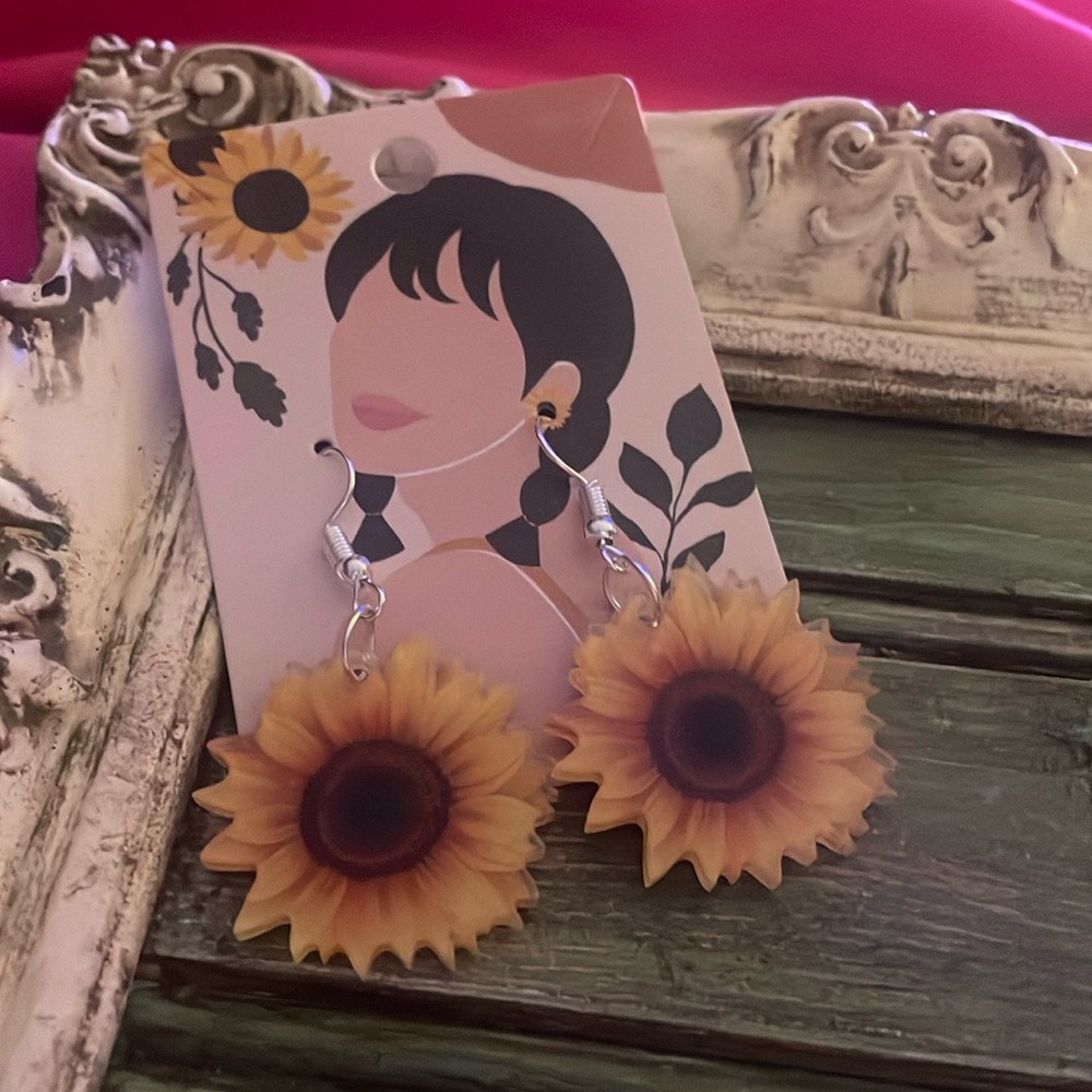 Sunflower Dangle Earrings